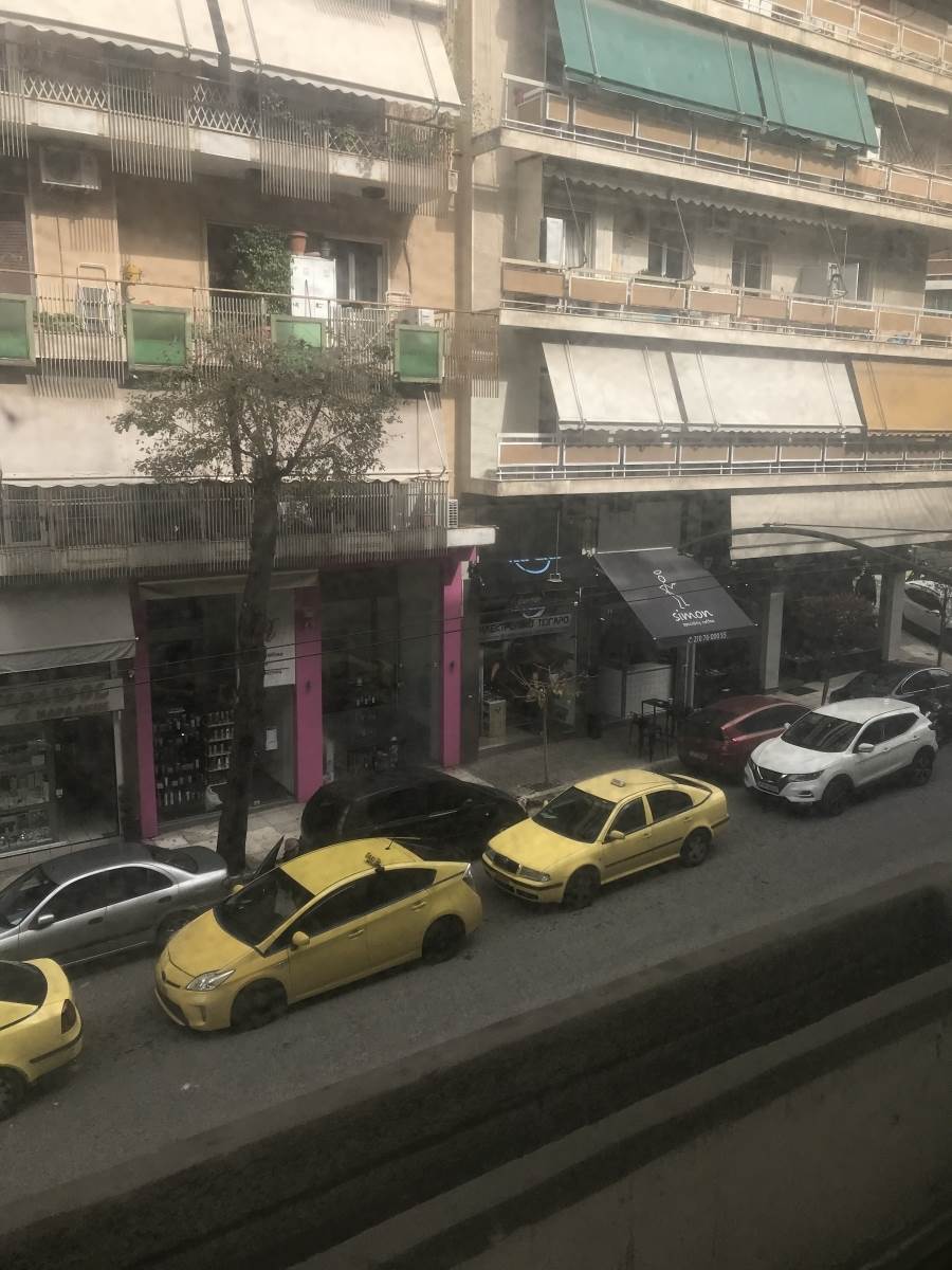 (For Sale) Commercial Office || Athens Center/Vyronas - 80 Sq.m, 130.000€ 