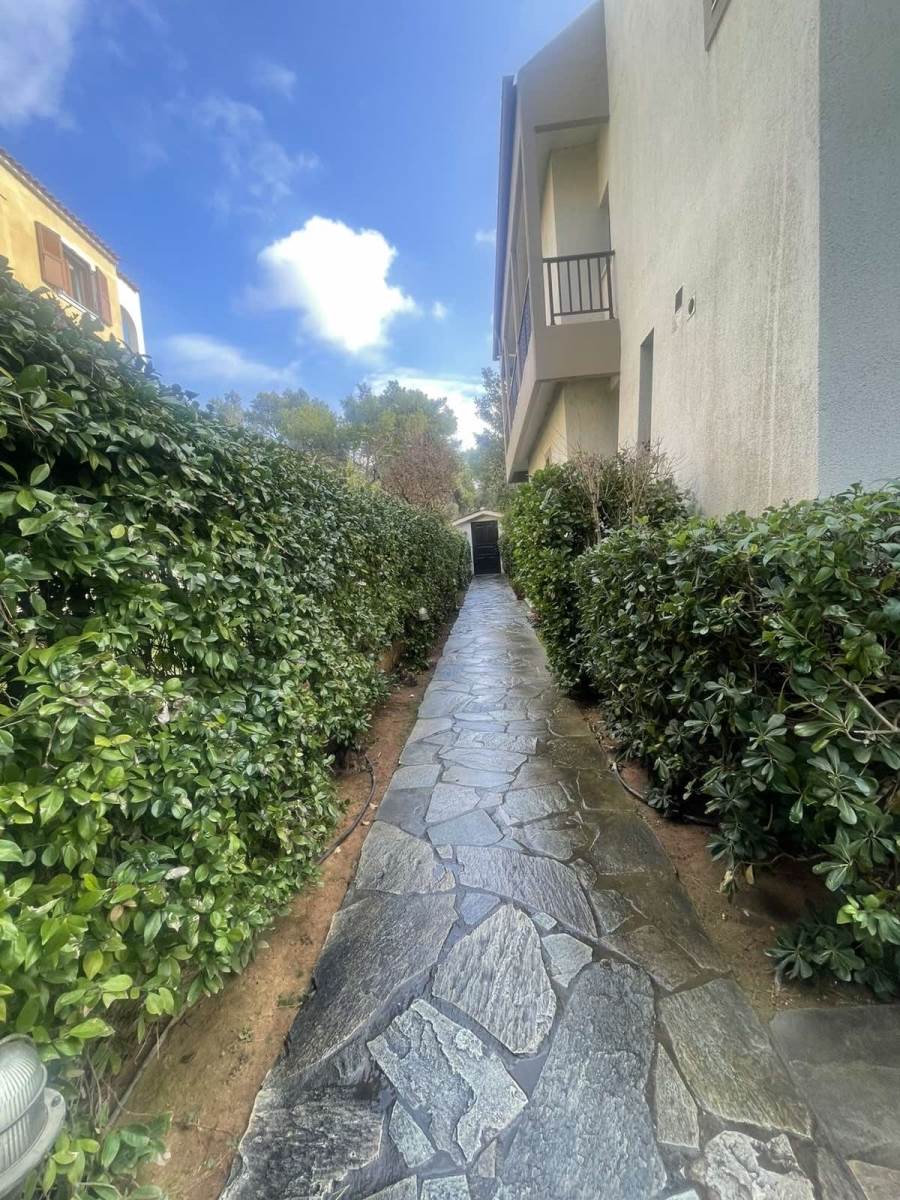 (For Rent) Residential Maisonette || Athens North/Kifissia - 210 Sq.m, 3 Bedrooms, 2.600€ 